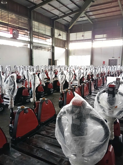 Kho hàng chúng tôi sẵn số lượng trên 100 chiếc để phục vụ Quý Khách Hàng